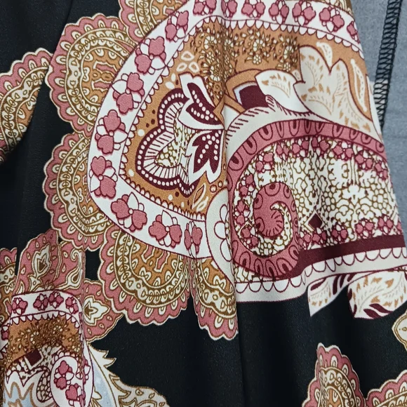 Paisley Wrap Maxi Dress- Faux Wrap-Size Large- EUC $98 Retail - Picture 5 of 9